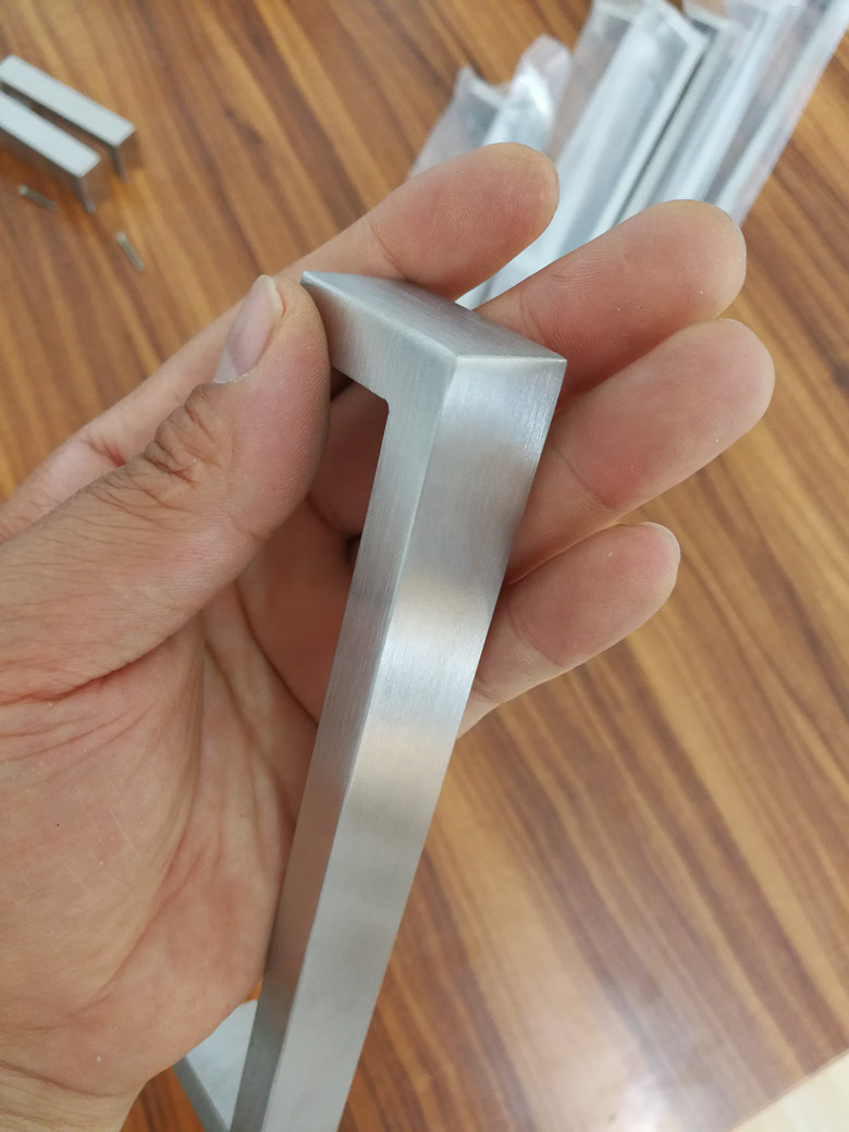 Puxador de porta quadrado de a - Woodworking Quote avaliação e preço